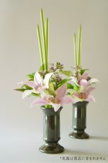 画像2: 御仏壇用のお供え花（クラシッククレマチス 薄紫）（2束） (2)