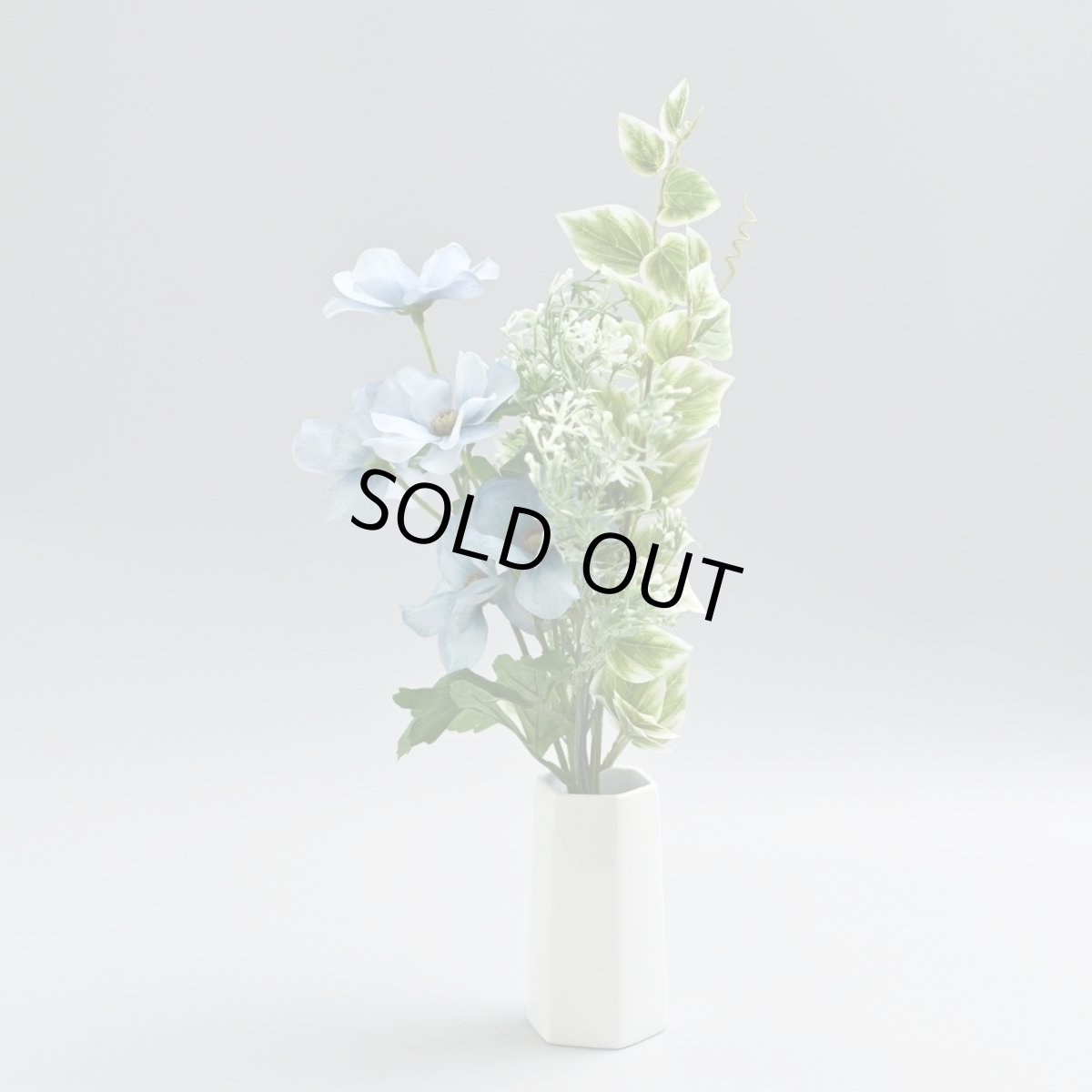 画像4: お墓用高級造花 【MEMORIES BASIC】ラナンキュラス（ブルー・１対） (4)