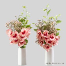 画像1: お墓用高級造花 【MEMORIES PREMIUM】蘭の花束（ピンク・Mサイズ・１対） (1)