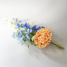 画像4: 夏の御仏壇のお供え花（ブルー×オレンジ菊） (4)