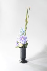 画像3: 春夏の御仏壇のお供え花（ブルー×薄紫ダリア） (3)