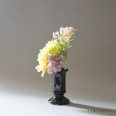 画像5: 御仏壇用のお供え花（秋色ユーカリとダリアのお供え花） (5)